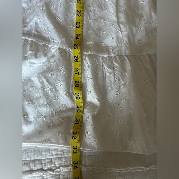 Pretty Little Thing Dress White Eyelet Mini Layered Boho Peasant Size 6 Festival - Picture 11 of 13